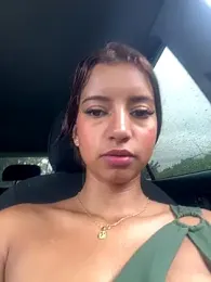 belaa_1 webcam model stream image