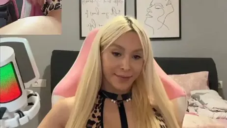 BiaaBlondie webcam model stream image