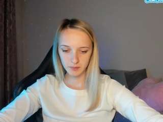 rousereedd webcam camsoda model stream image