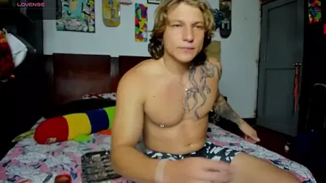 Tom_Krakow webcam model stream image