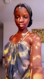 Prettyho webcam model stream image