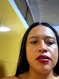 -Mia1 webcam model stream image