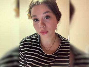 Lexxxie webcam bongacams model stream image