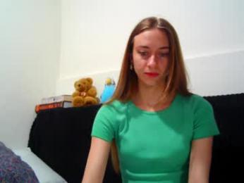 _aurora_sweet webcam model stream image