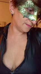 DiavolettaSexy7 webcam model stream image