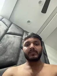 Rocky_mental webcam model stream image