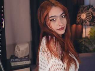 coralavanzato webcam model stream image