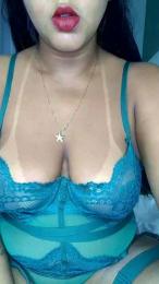 NIKA_EBONY webcam model stream image