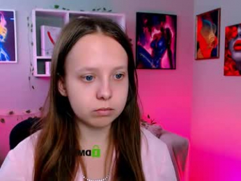 bloom_all webcam model stream image