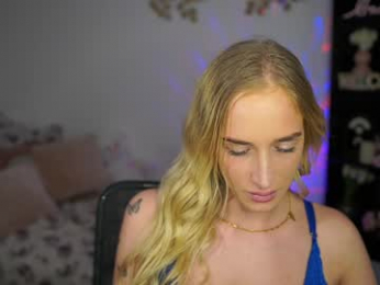 nicolette__shea_ webcam model stream image