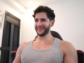 Saimon Jordan webcam model stream image