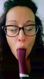 Deandra webcam model stream image