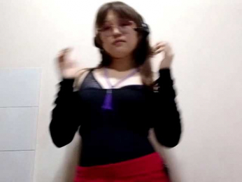 web3queen webcam model stream image