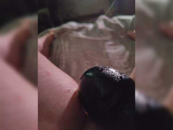 Blackberry_ webcam model stream image