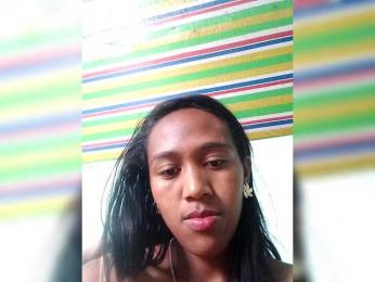 Keirah webcam model stream image