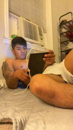 Hoybqby webcam model stream image