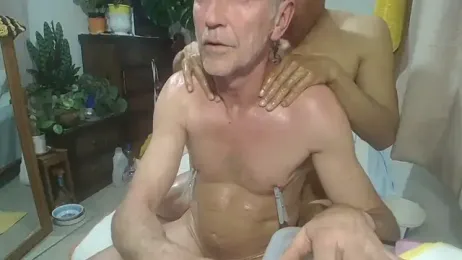 Mattsroom webcam model stream image