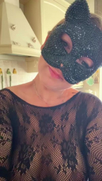 KimMeow webcam model stream image