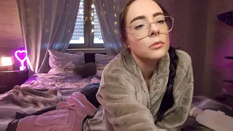 Viktoria_Marie webcam model stream image