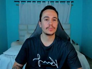 Mr Dominux webcam model stream image