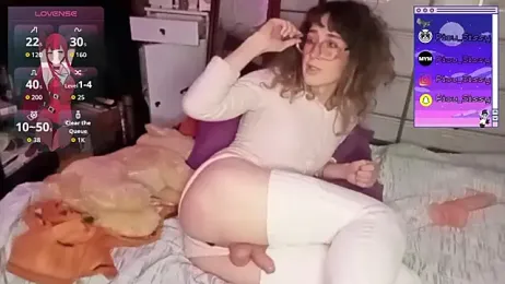 piou-sissy webcam model stream image