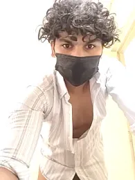 Goodmens5 webcam model stream image