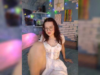 Mari_Gold webcam model stream image