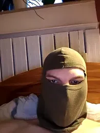 BottomB95@xh webcam model stream image