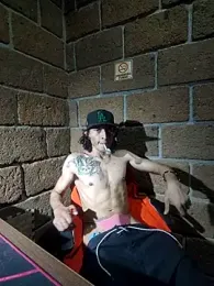 Pitudo20cmm webcam model stream image