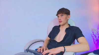 Luckas_White webcam model stream image