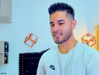 nicolas_cruz_ webcam model stream image