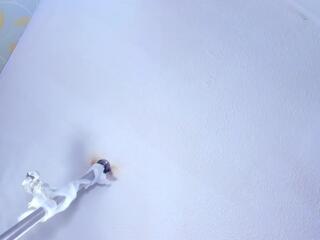 Laurita Zaenz webcam model stream image