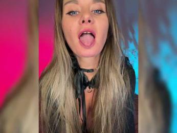 66wo99 webcam model stream image