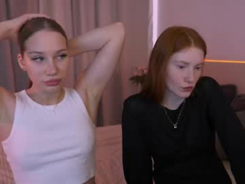 miakeler webcam model stream image