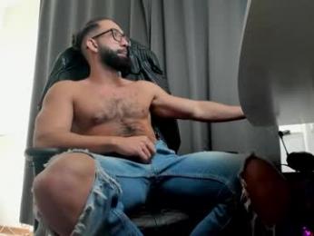 liamaesthetic webcam model stream image