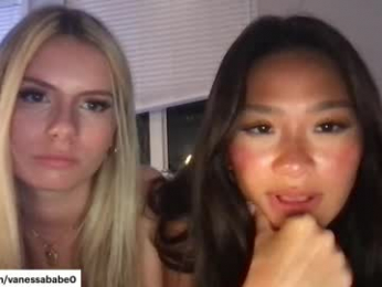 lolkylie webcam model stream image