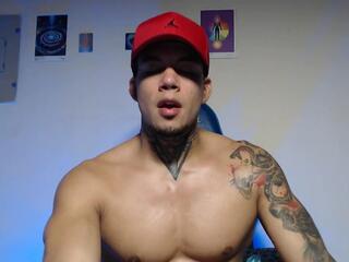 Lucifer Starr webcam flirt4free model stream image