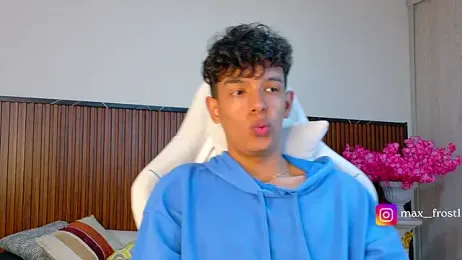max__frost webcam model stream image