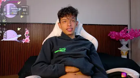 max__frost webcam model stream image