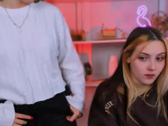 luna_tin webcam model stream image