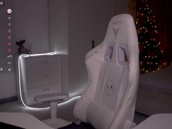 eVvushka webcam model stream image