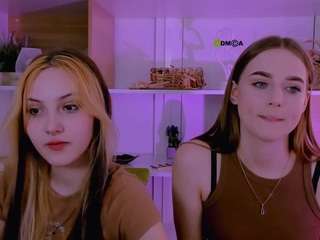 luna-tin webcam model stream image