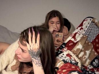 _Two_Chicks_ webcam bongacams model stream image