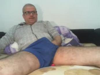 eyes12 webcam model stream image