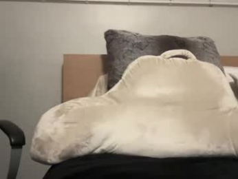 bestcoast35 webcam model stream image
