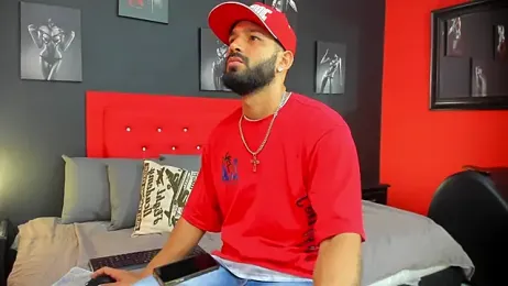 Thiagogomez webcam model stream image