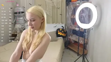 IraYounce webcam model stream image