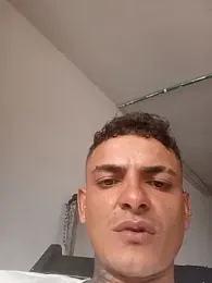 KindledCarbonyl webcam model stream image