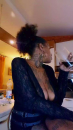 BlackWitchSG webcam cam4 model stream image