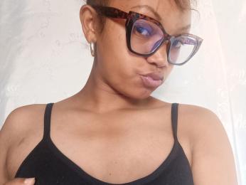 Miadea webcam livejasmin model stream image